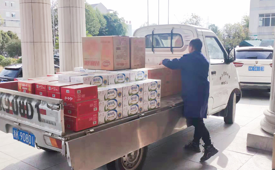 抗擊疫情，浙江正達環(huán)保向蓮都區(qū)衛(wèi)健委和疾控中心捐贈物資(圖1)